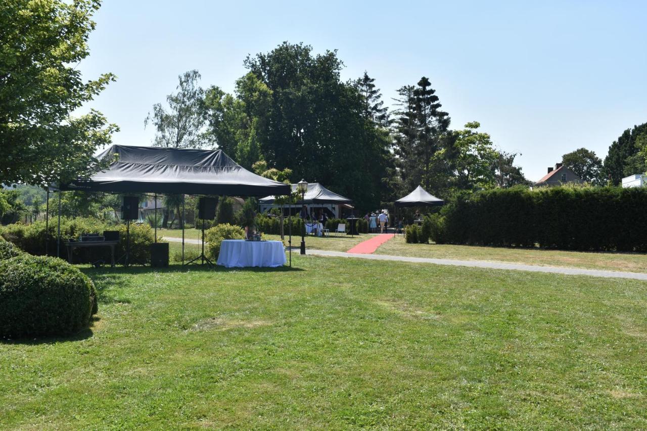 Hotel De Pupiter Kluisbergen Kültér fotó